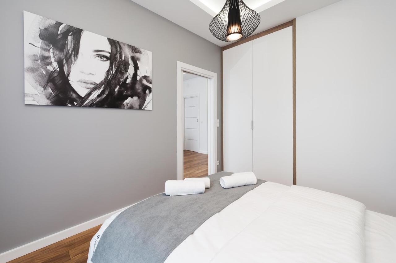Central Apartments By Bed&Bath Krakow Exterior photo