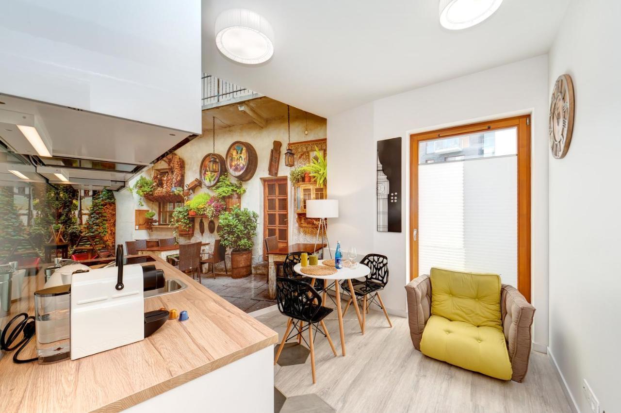 Central Apartments By Bed&Bath Krakow Exterior photo