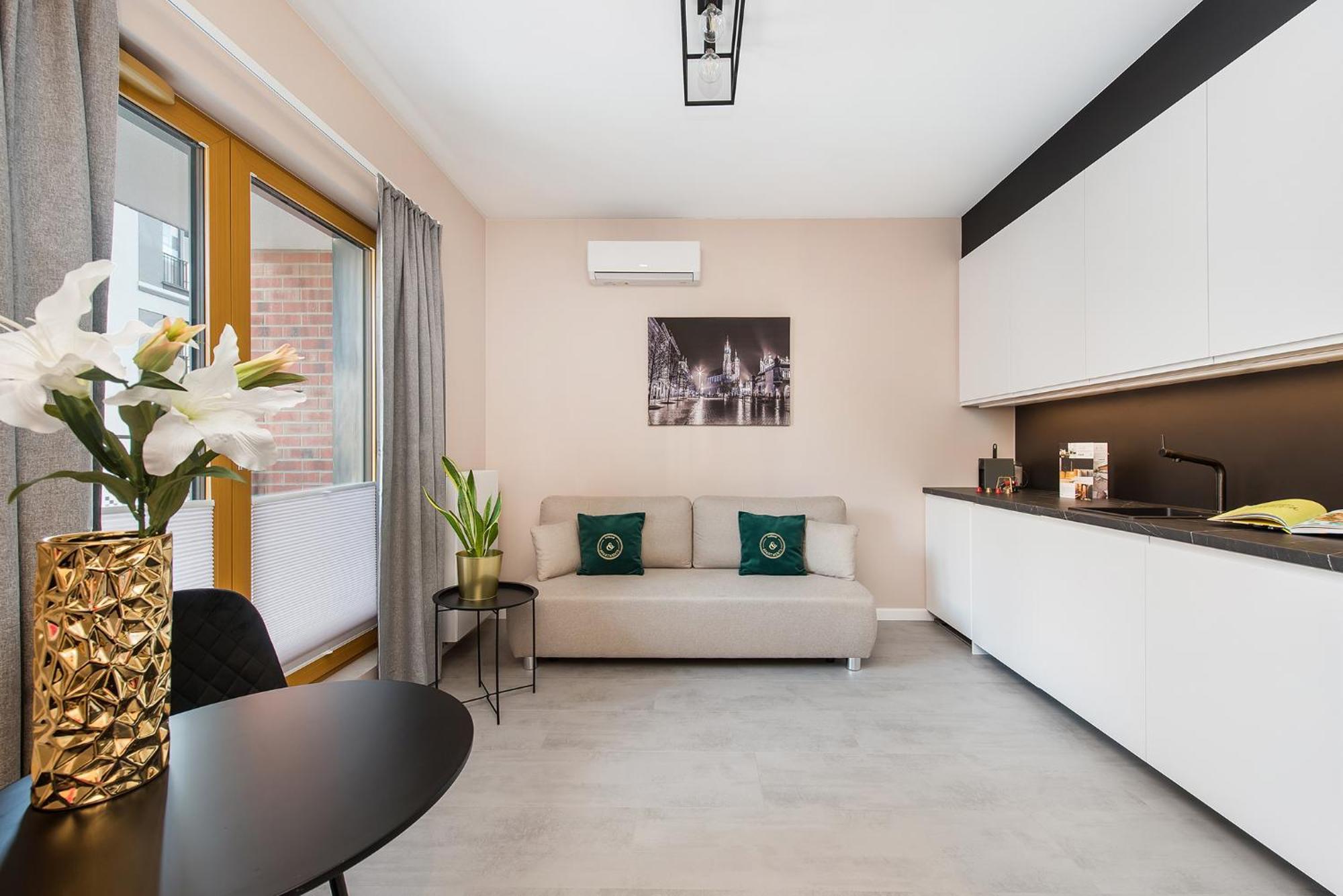 Central Apartments By Bed&Bath Krakow Exterior photo
